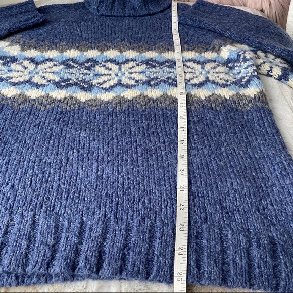 Tangents Cozy Winter Turtleneck Sweater - Picture 6 of 8